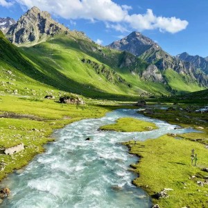 伊犁环线游，解锁“塞外江南”的四季诗意